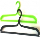 Plastikinė pakaba rūbams Nr. 2